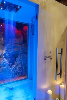 hotel querceto garda lake collection