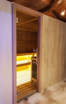 hotel querceto garda lake collection