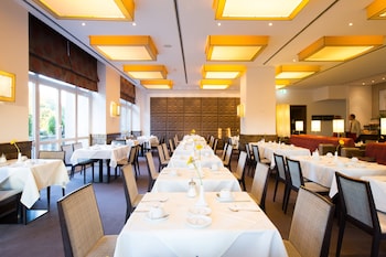 garner hotel essen handelshof by ihg