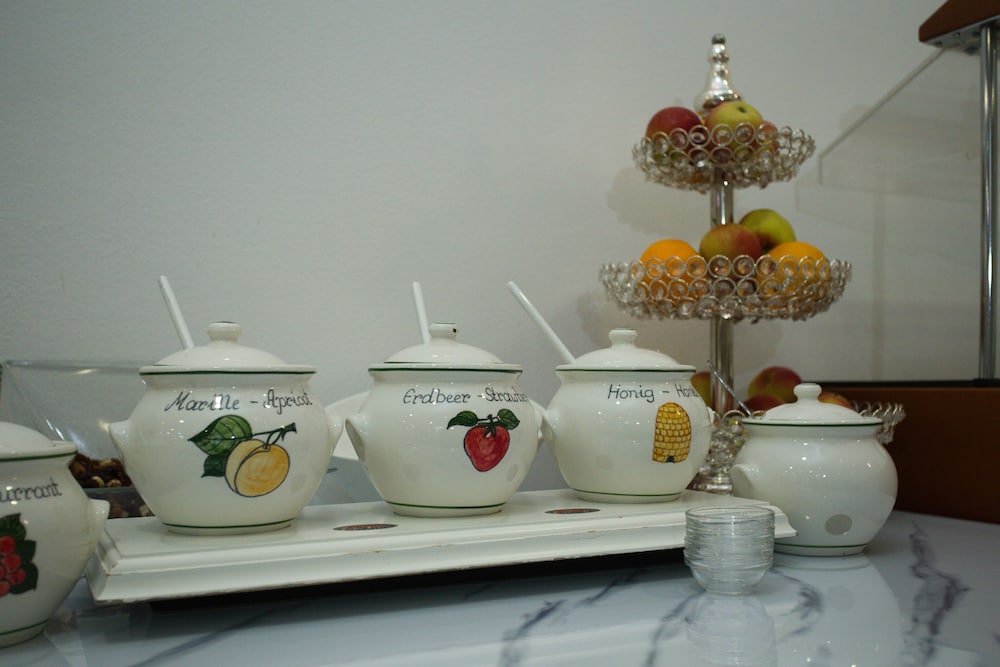 hotel city residence