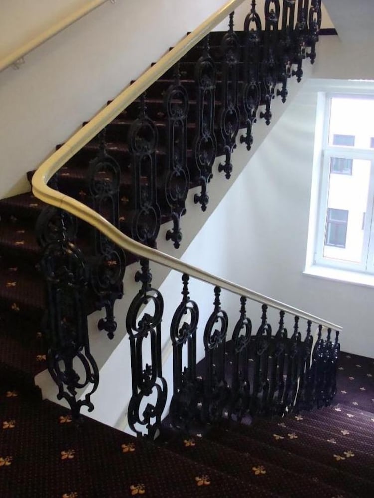 hotel city residence