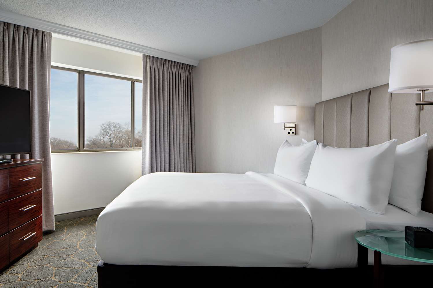 doubletree by hilton fairfield hotel and suites