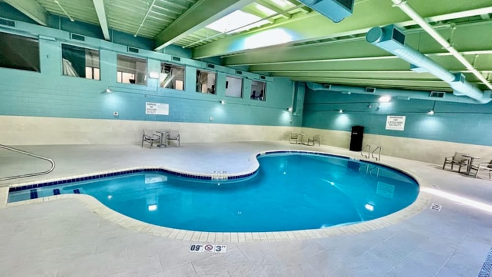holiday inn express fall river north by ihg