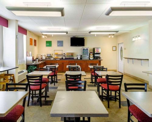 holiday inn express fall river north by ihg