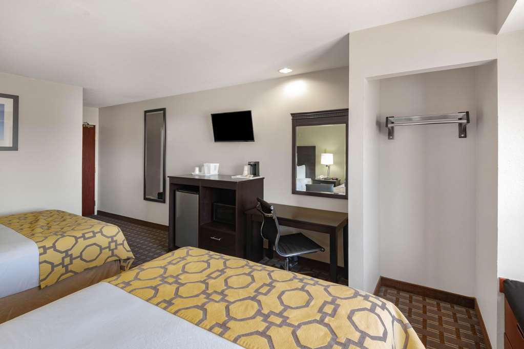 baymont inn by wyndham farmington