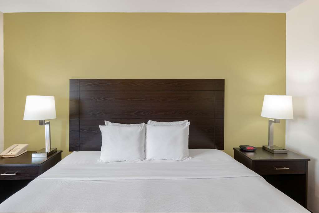 baymont inn by wyndham farmington