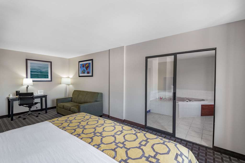 baymont inn by wyndham farmington