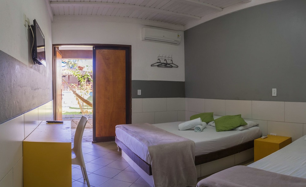 pousada tubes maresias