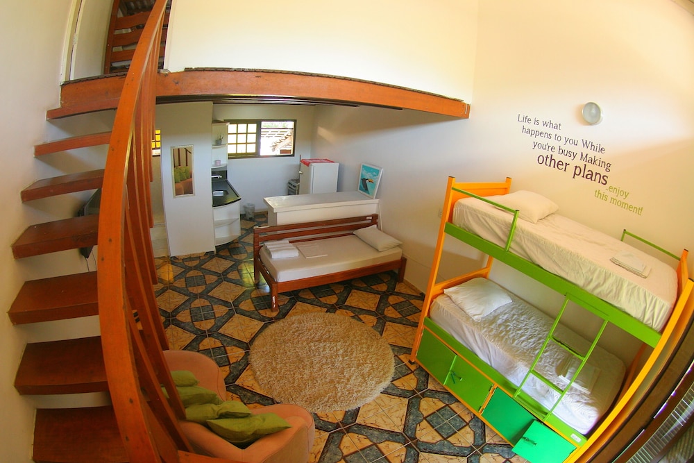 pousada tubes maresias