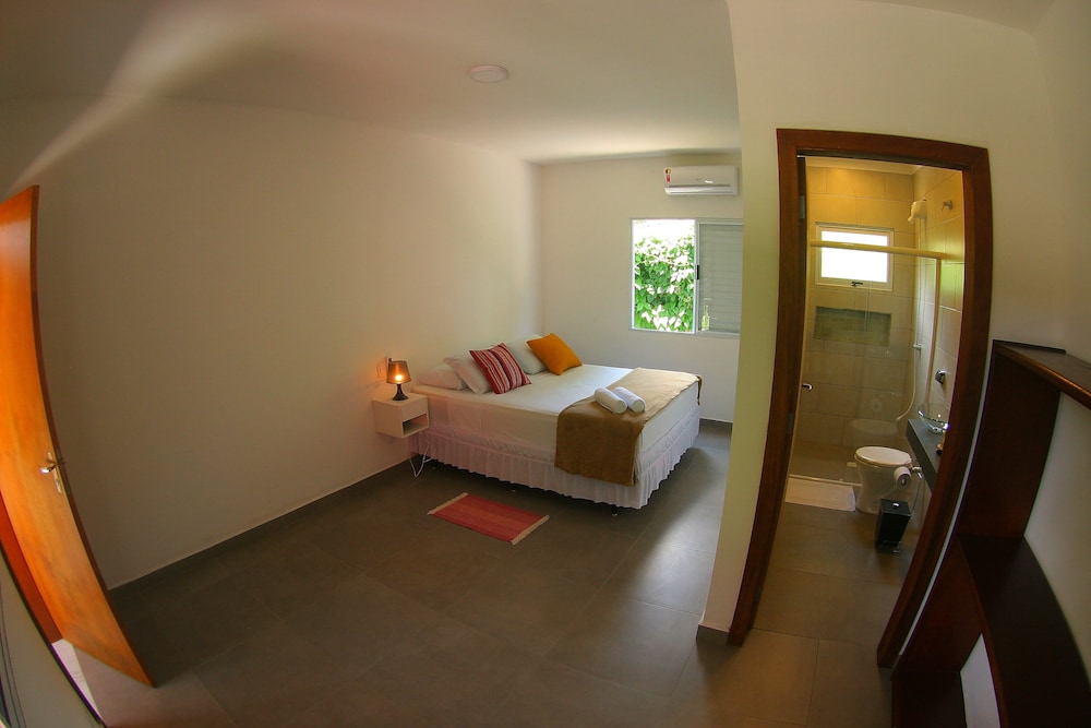 pousada tubes maresias