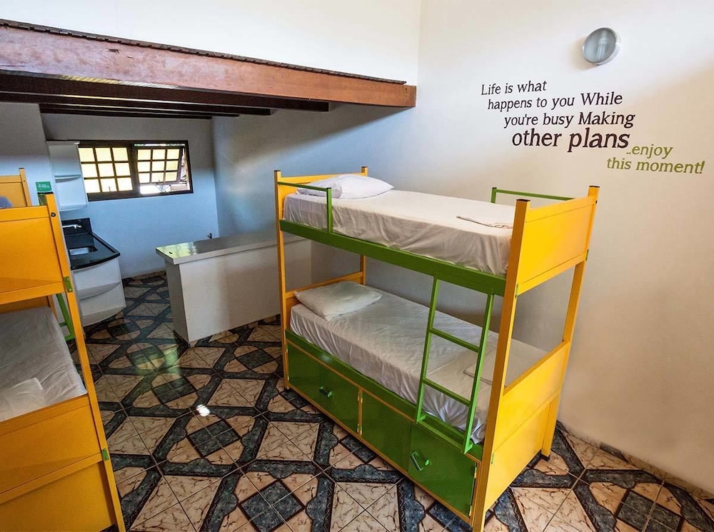 pousada tubes maresias