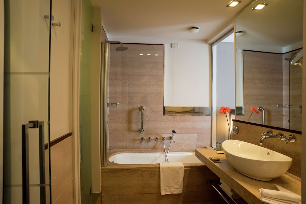 doubletree by hilton florence metropole