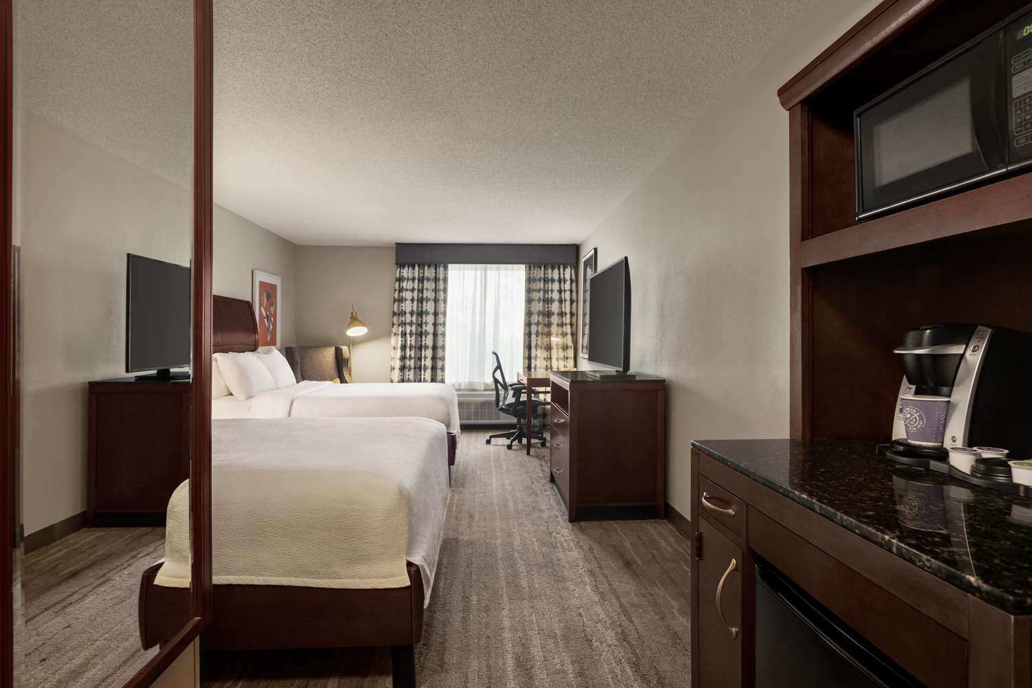 hilton garden inn fort myers airport fgcu