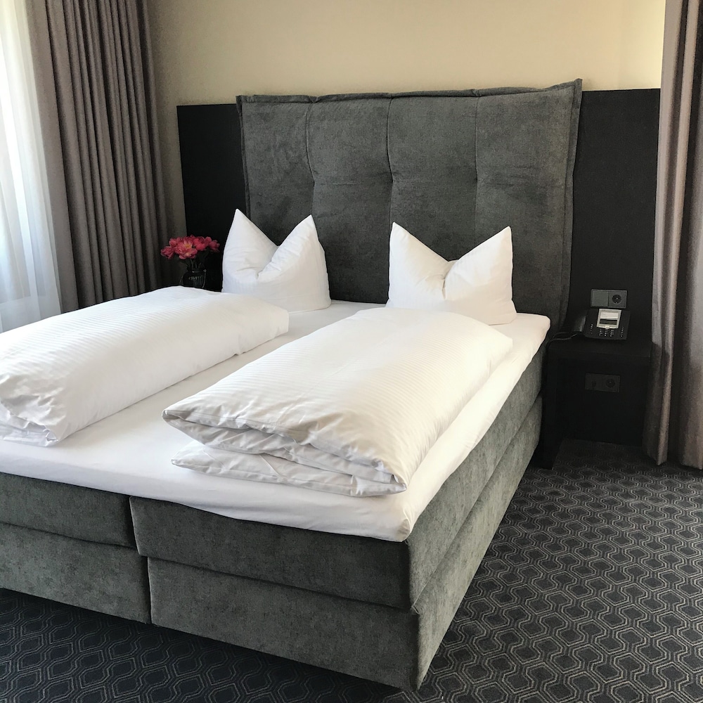 ross messehotel