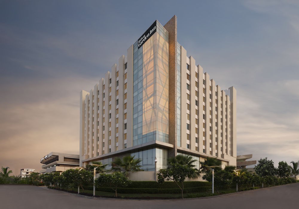 doubletree by hilton gurugram baani square