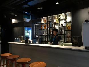 cube boutique capsule hotel chinatown