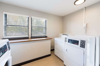 best western fishkill inn and suites