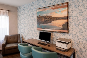 best western fishkill inn and suites