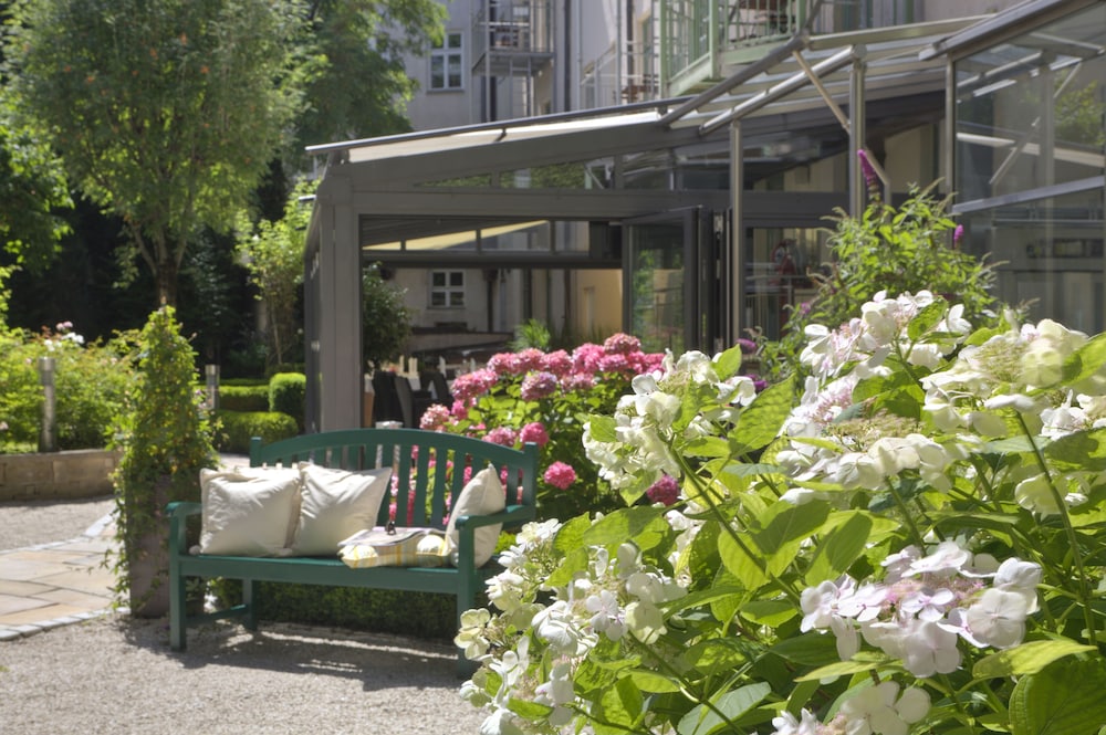 maximilian munich apartments and hotel