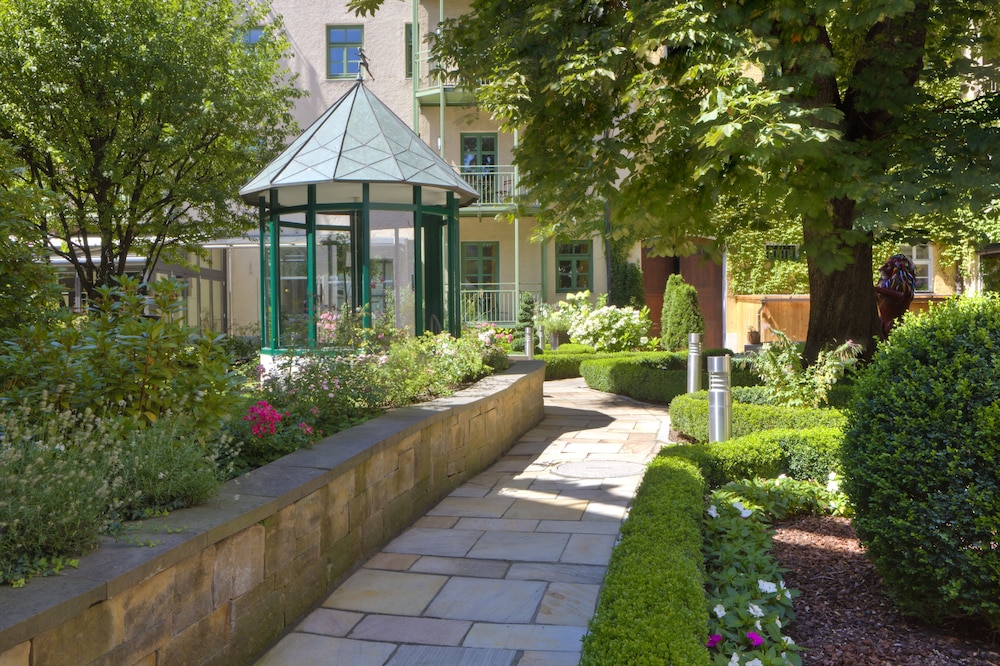 maximilian munich apartments and hotel