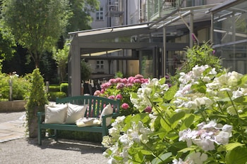 maximilian munich apartments and hotel