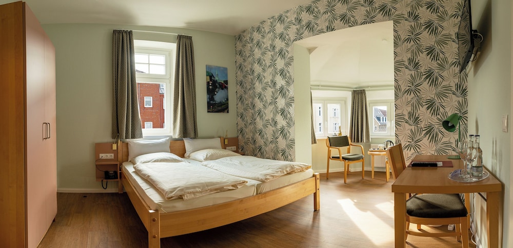 hotel alter kreisbahnhof