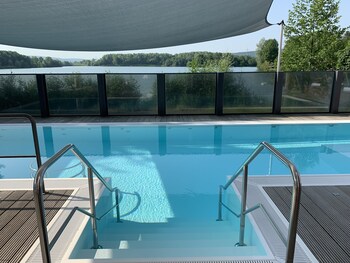 seehotel niedernberg das dorf am see