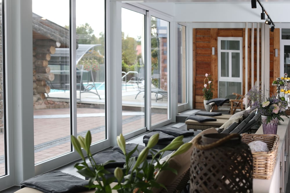 seehotel niedernberg das dorf am see
