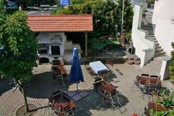 restaurant pension zum aumatal