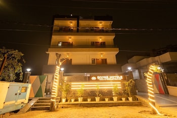 divine hotels and banquets