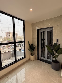 mastiff hotel hinjawadi pune