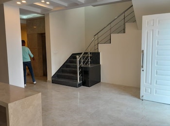 Hotel The Luxem,Dlf Phase,3 star