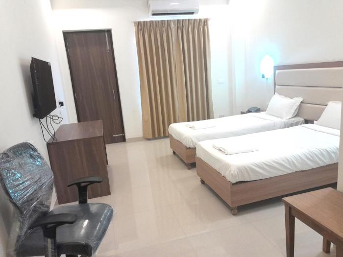 hotel the luxem