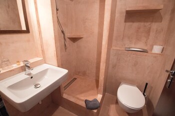 landhotel wolfschlugen