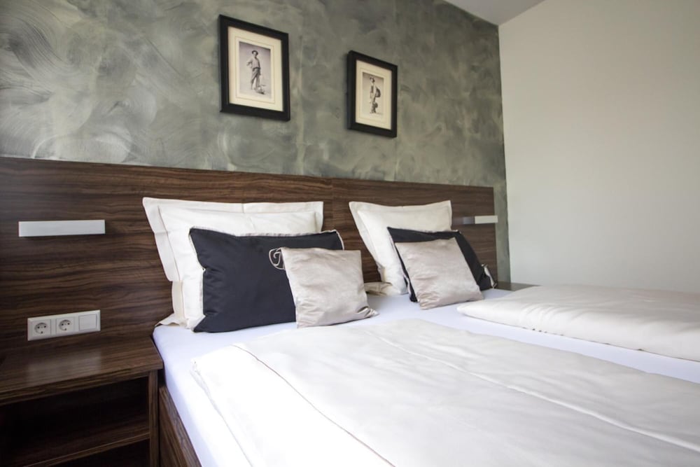 landhotel wolfschlugen