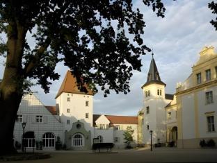 schloss und gut liebenberg