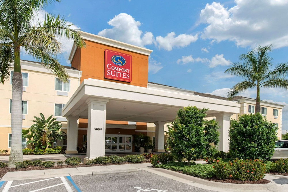 comfort suites sarasota siesta key
