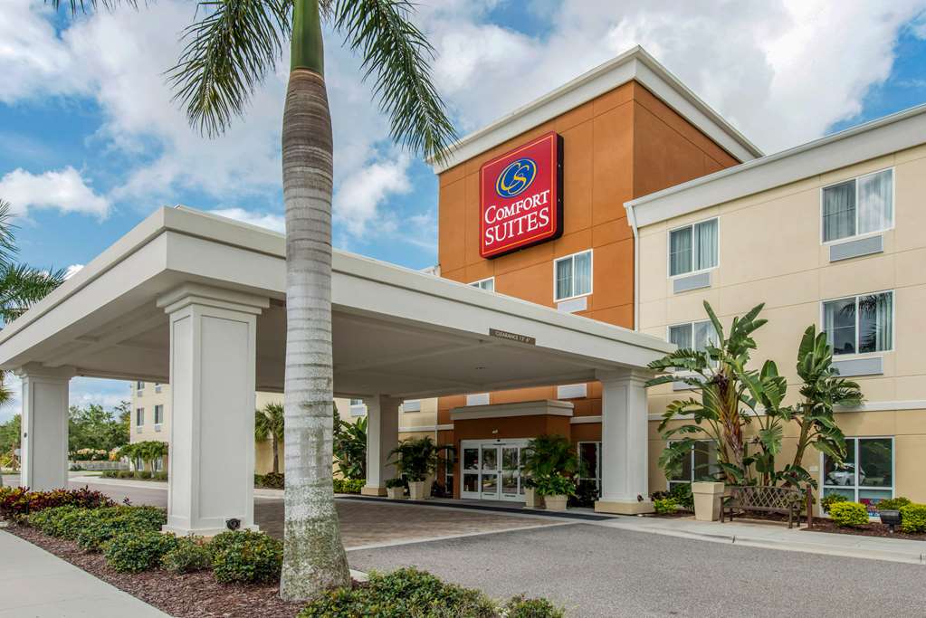 comfort suites sarasota siesta key