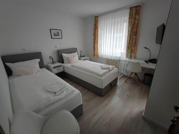 hotel schiff