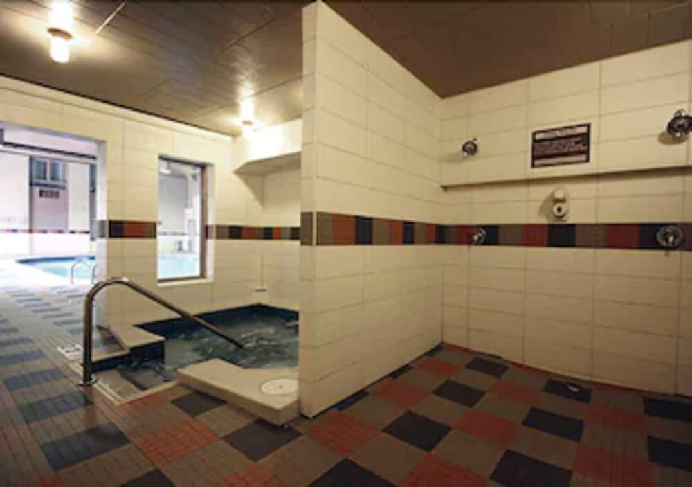 quattro hotel and conference centre ascend hotel collection