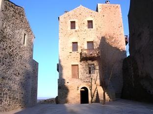 east mani