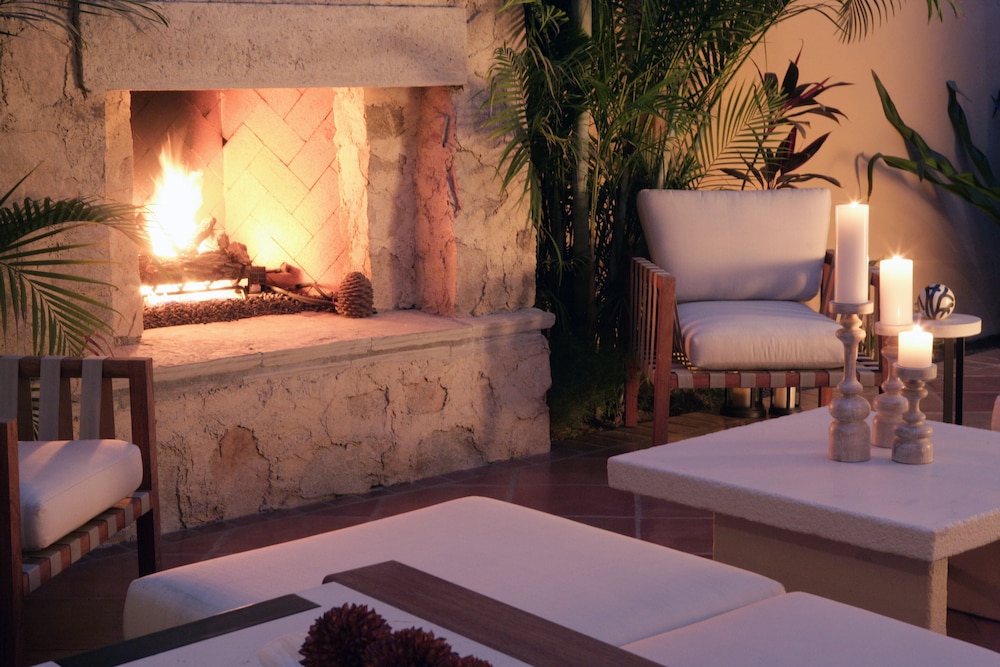 hacienda beach club and residences