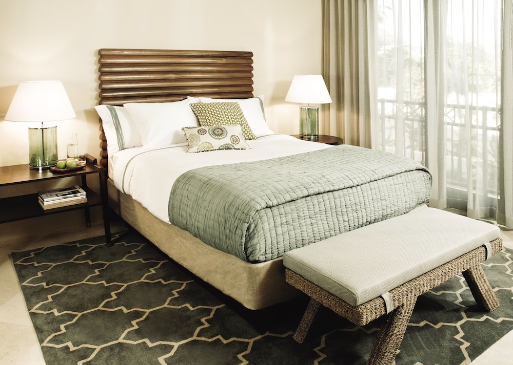 hacienda beach club and residences