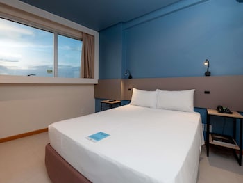 ibis styles belem hangar