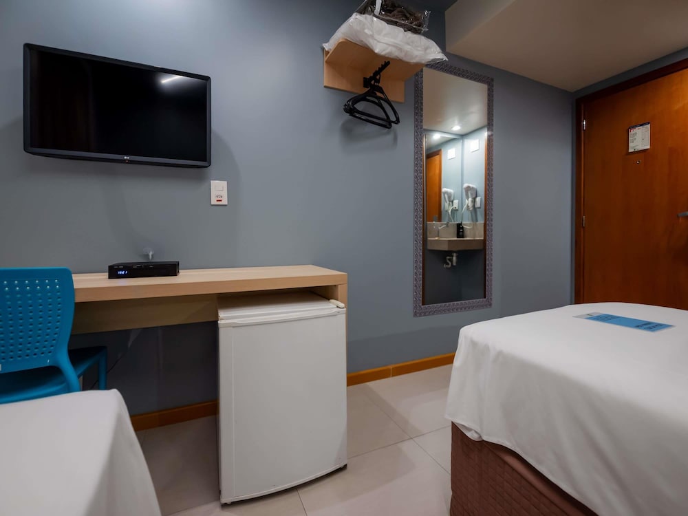 ibis styles belem hangar