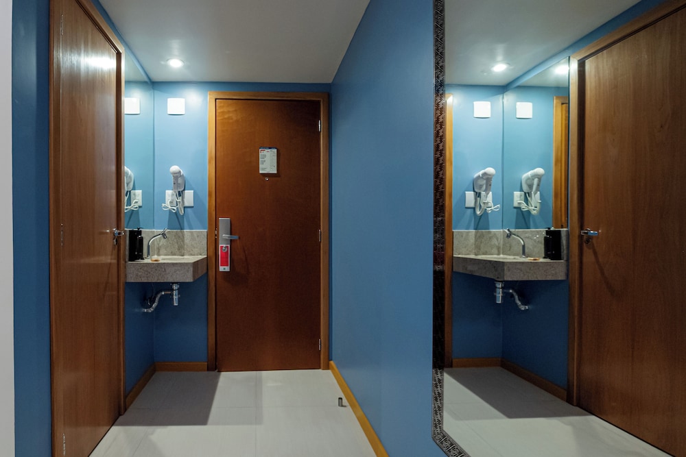 ibis styles belem hangar