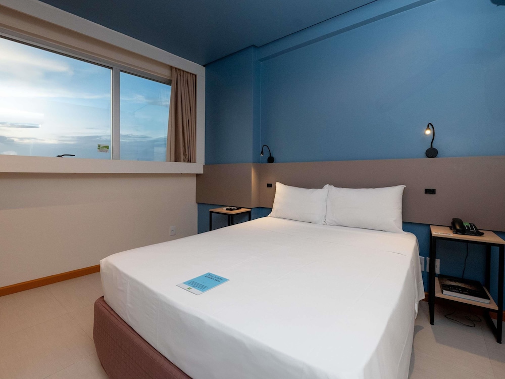 ibis styles belem hangar