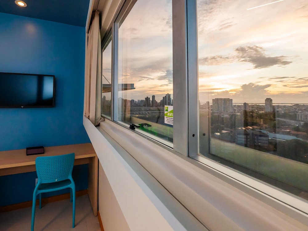 ibis styles belem hangar