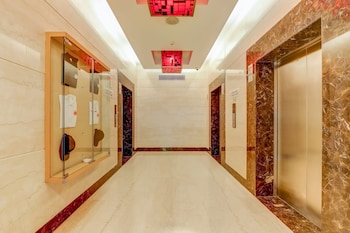 Red Fox Hotel Delhi Airport New Delhi,,3 star