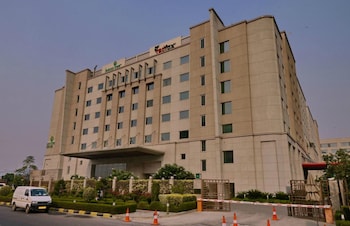 Red Fox Hotel Delhi Airport New Delhi,,3 star